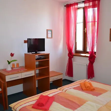 Hotell U Kapra 3*
