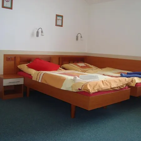 Hotell U Kapra